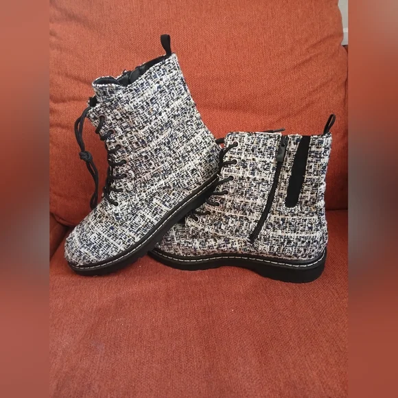 Torrid Black and White Tweed Moto Boots - Picture 5 of 8